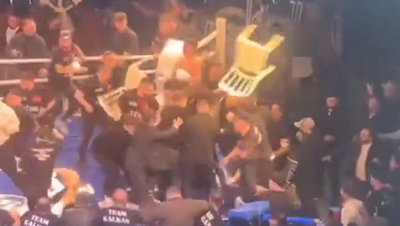 Τουρκία: Αίμα και άμμος σε αγώνα πυγμαχίας-Έπεσε ξύλο στο ρινγκ (vid)