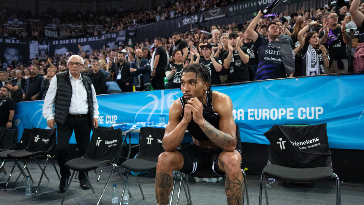 ΠΑΟΚ: Απαρηγόρητος ο Ταΐρι μετά την απώλεια της κούπας