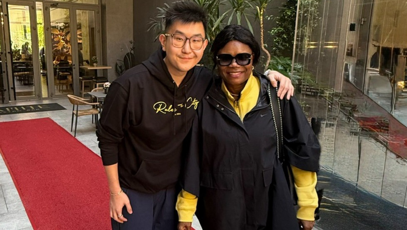 Άρης: Με Σιάο και ντυμένη στα κιτρινόμαυρα η Βερόνικα Αντετοκούνμπο