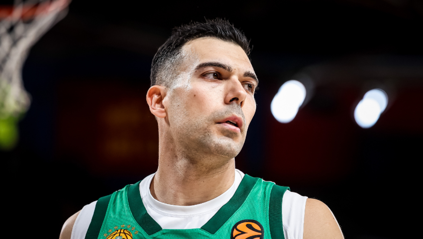 Χειρουργήθηκε ο Κώστας Σλούκας-Πότε επιστρέφει στη δράση