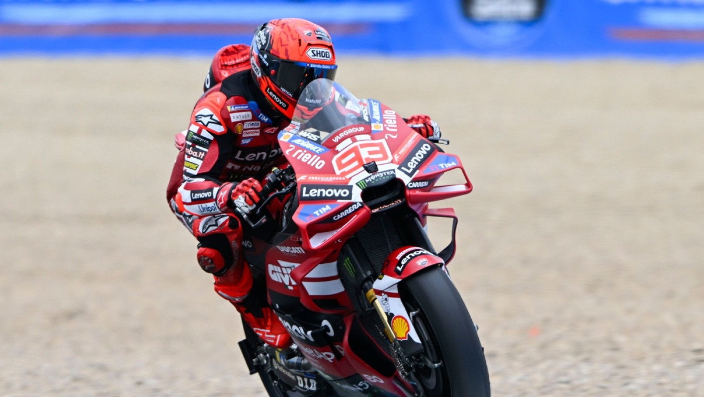 Τρομακτική πτώση για τον Μαρκ Μάρκεθ