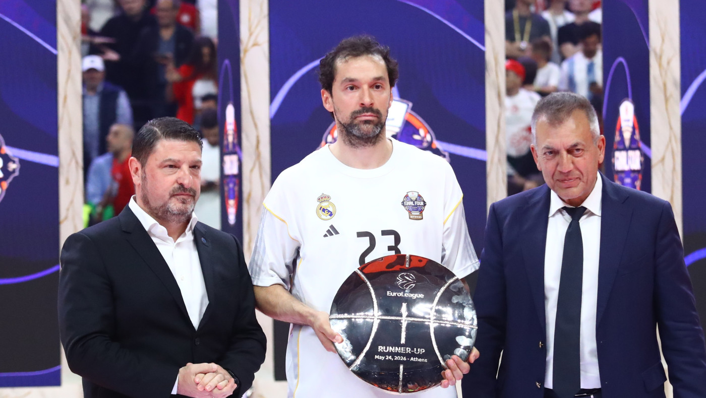 Γιάννης Βρούτσης: «Συγχαρητήρια στον Ολυμπιακό-Το ΟΑΚΑ είναι... στολίδι»