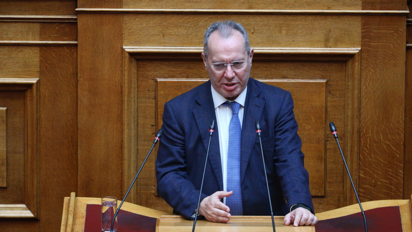 Κόντης για Καυταντζόγλειο: «Απαράδεκτο να έχουν εγκριθεί 12 εκ. μόνο για τον στίβο - Δεν είναι ο Ηρακλής... αγελάδα»