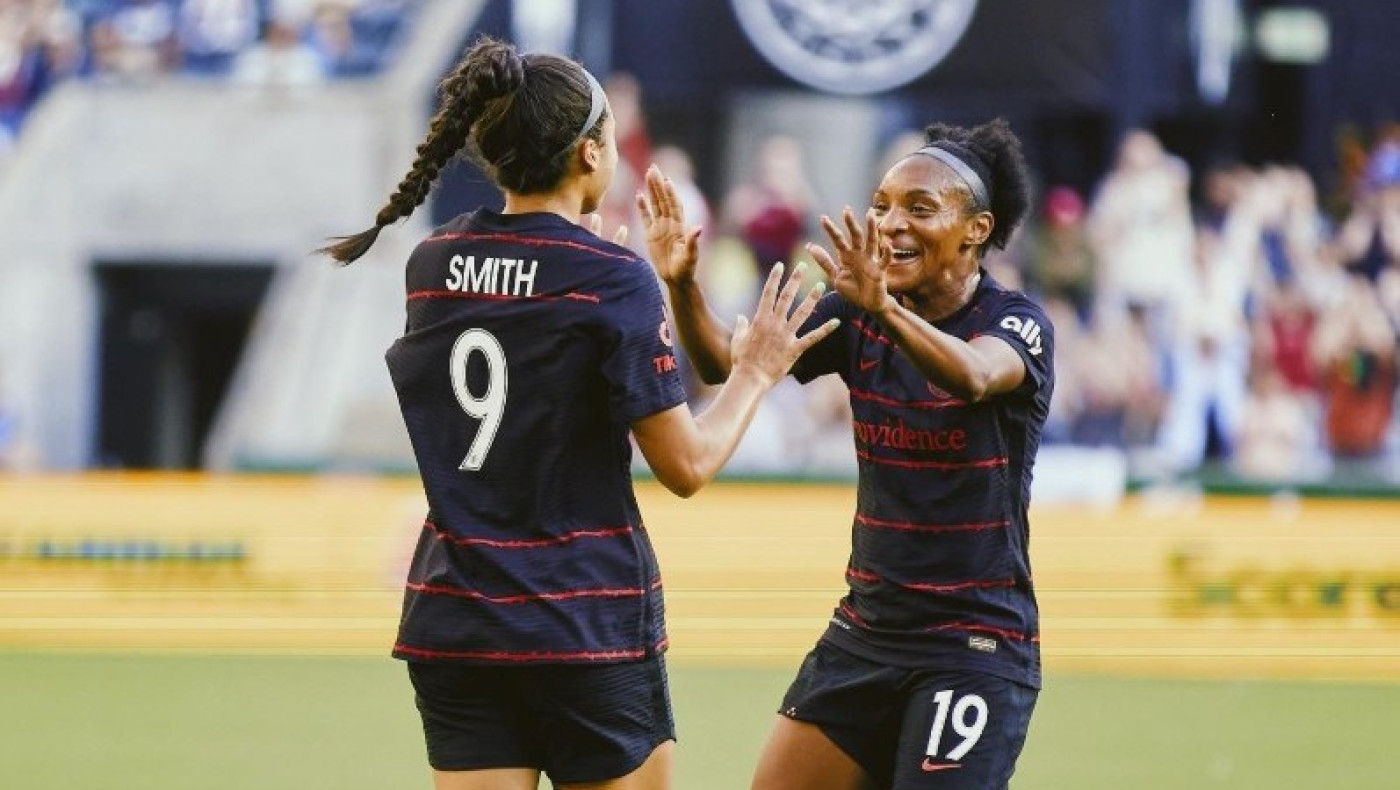 NWSL: Οι 28 μητέρες στο χορτάρι, το «τέταρτο τρίμηνο» και... ένα χρυσόψαρο