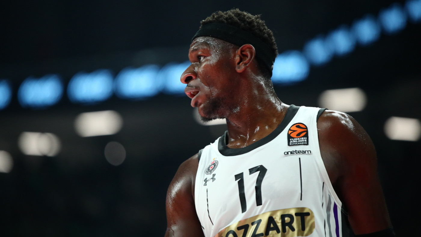 Euroleague: Ομάδα πλήρωσε 700.000 στην Παρτίζαν για τον Μπόνγκα