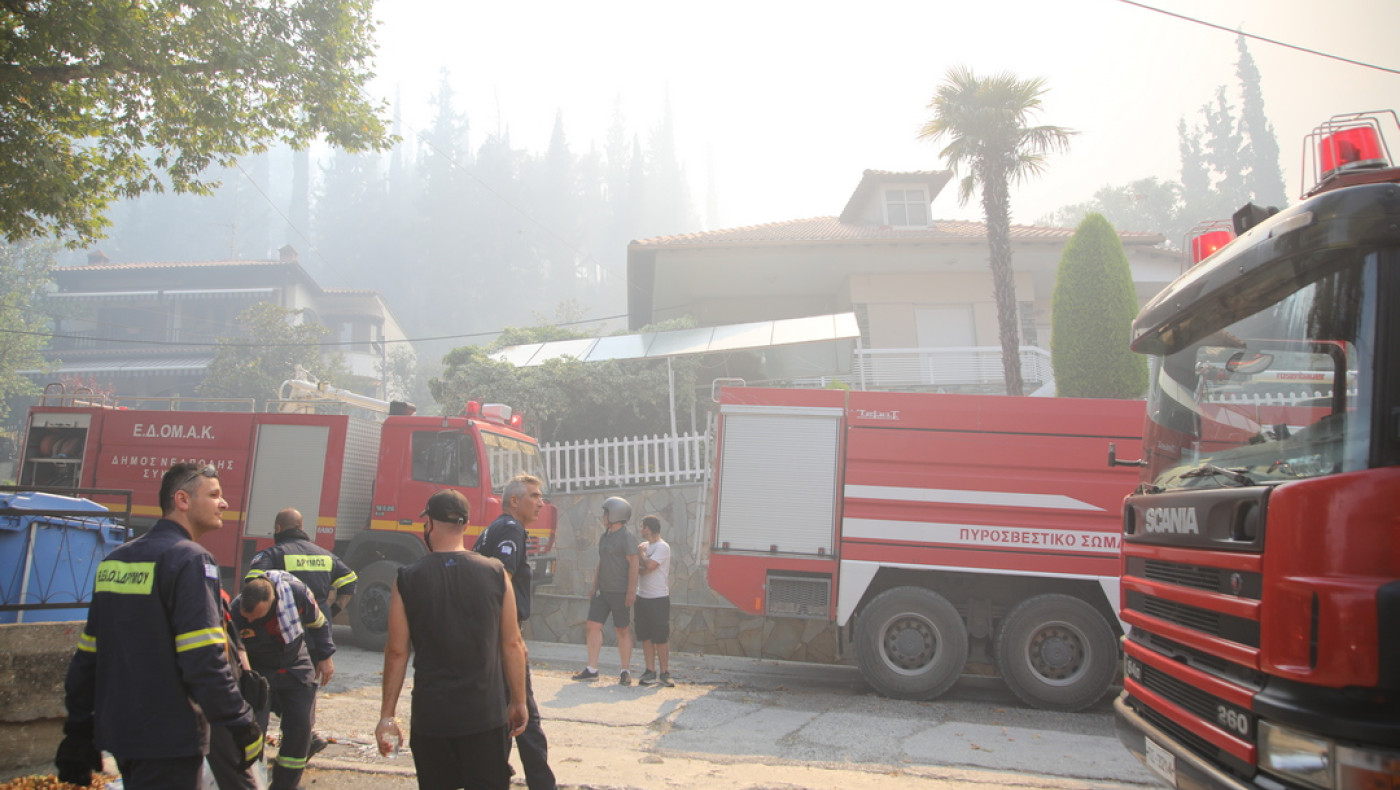 Θεσσαλονίκη-Πύρινη «κόλαση» στο Δερβένι: Εντοπίστηκε σορός σε δασική έκταση