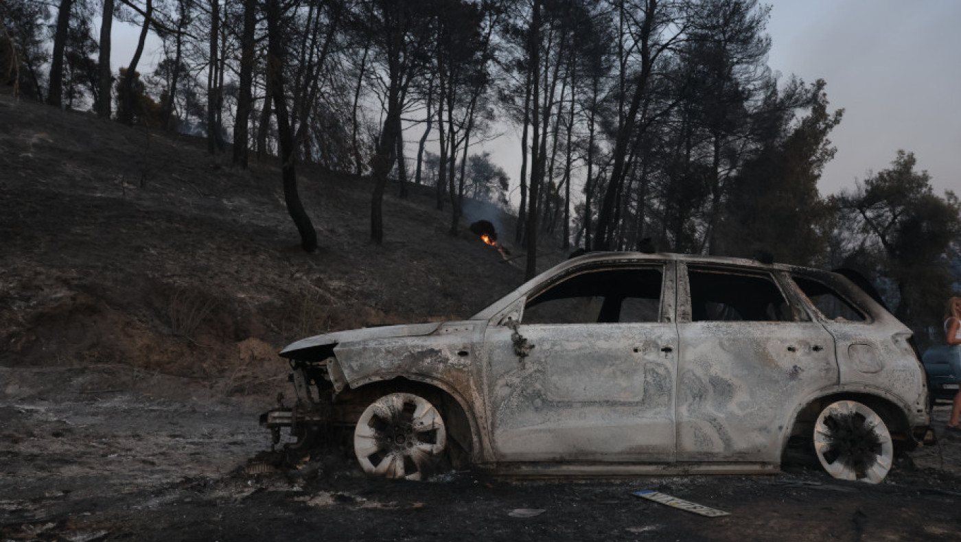 Φωτιά στη Σίβηρη: Βελτιωμένη εικόνα, επιχειρούν 6 αεροπλάνα και ένα ελικόπτερο