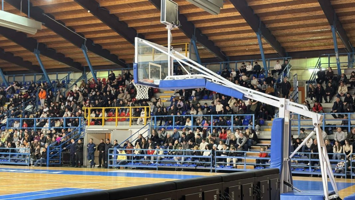 Δόξα Λευκάδας: «Δεν εγκαταλείπουμε την έδρα μας, ζητάμε να γίνουν τα έργα»