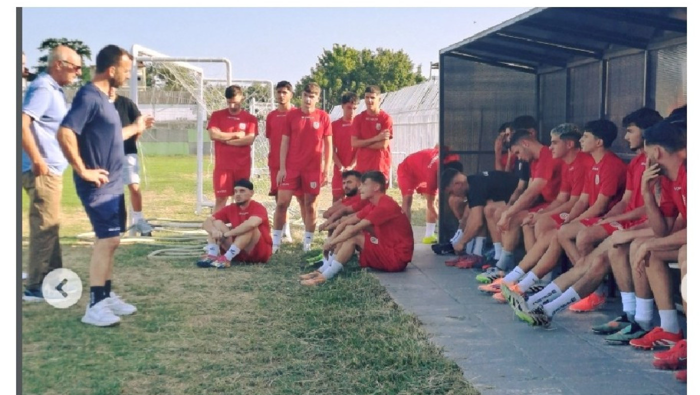 Καμπανιακός: Αρχή με γκολ για Πετράκη και Χιντασέλι – Αλλαγή προπονητή στον Αξιό Ανατολικού