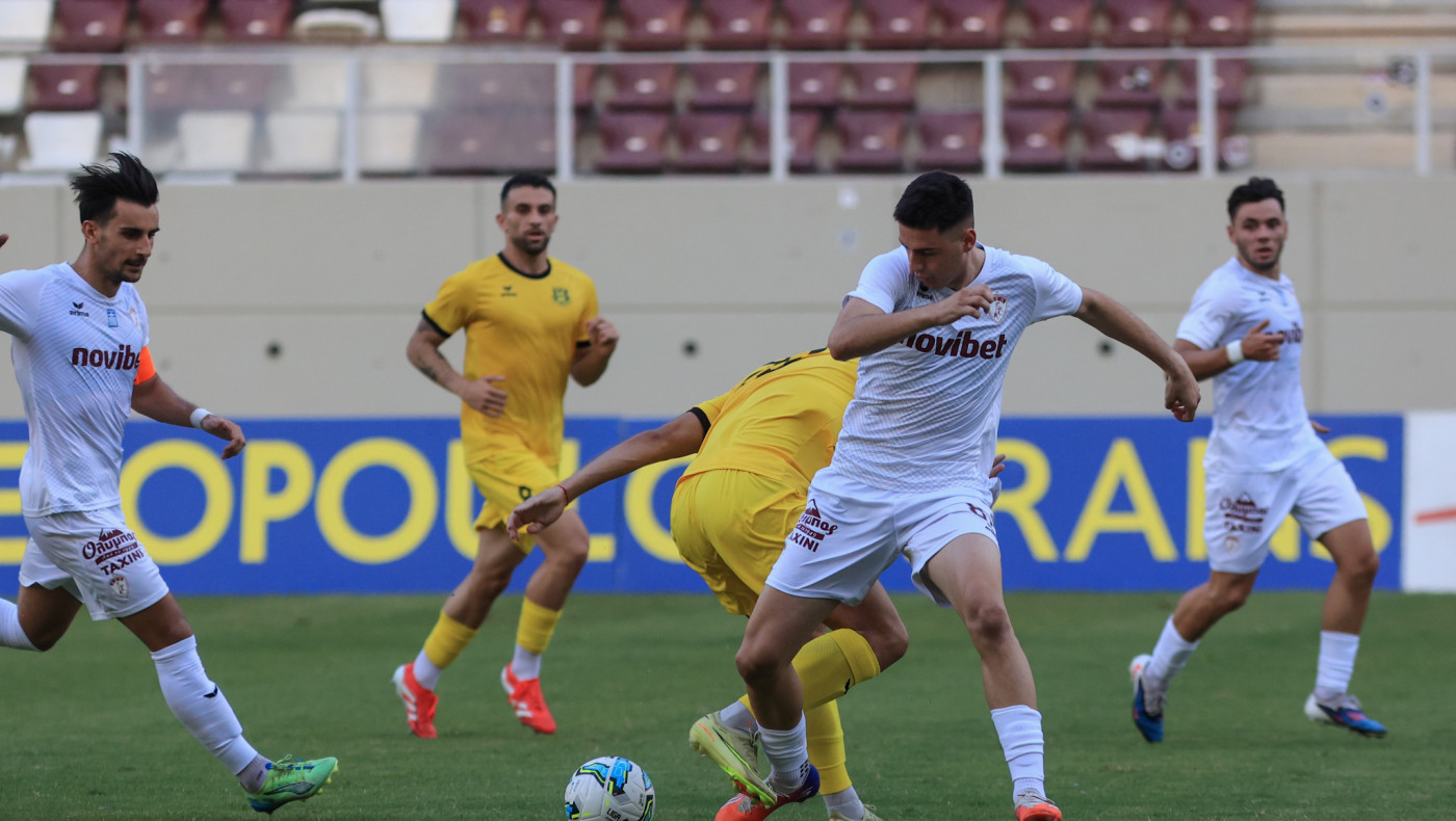 Στη σέντρα η Superbet League 2: Οι μεταγραφές όλων των ομάδων