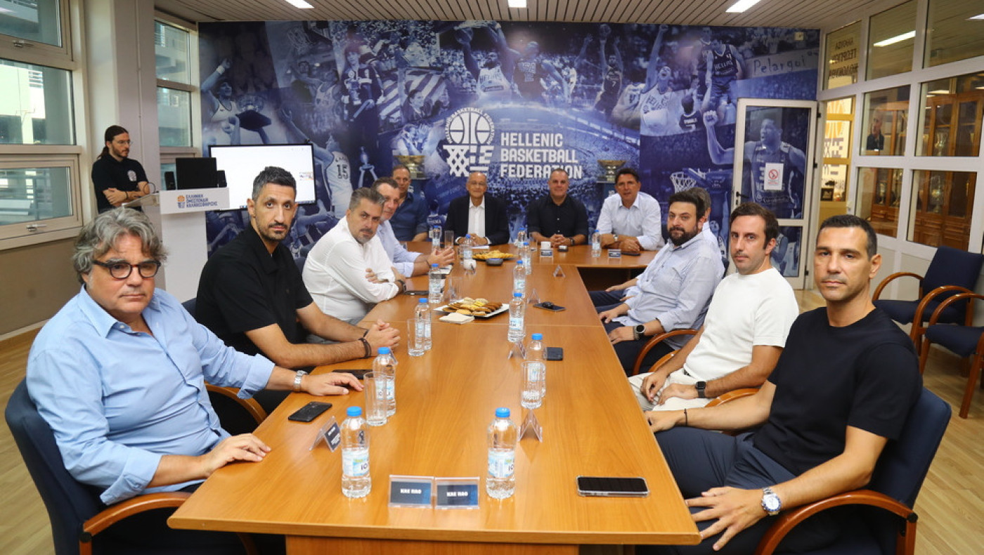 ΕΟΚ: Ποιοι εκπροσώπησαν ΠΑΟΚ-Άρη στη συνάντηση για τη διαιτησία