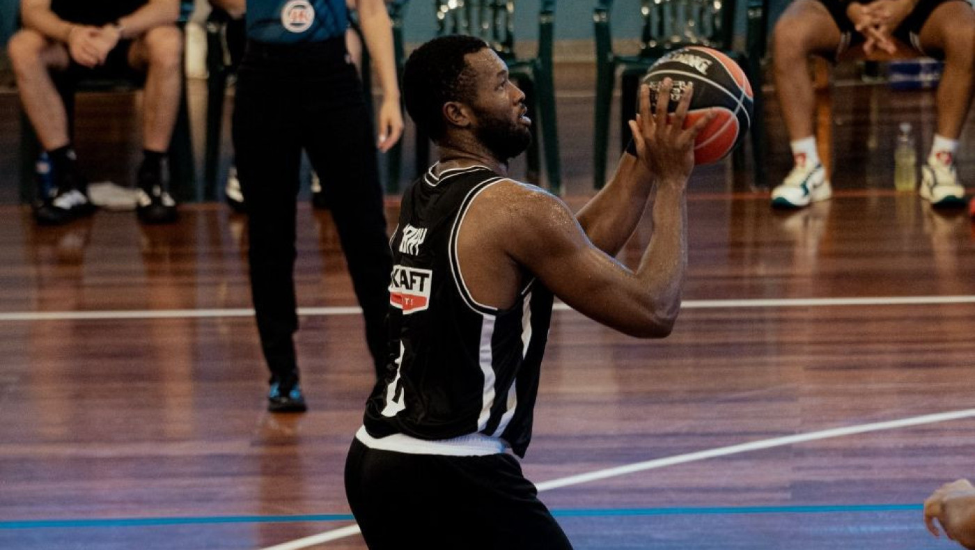Γκρέι: «Ο Τρινκιέρι είναι προπονητής... θρύλος-Θα με δείτε περισσότερο με την μπάλα»