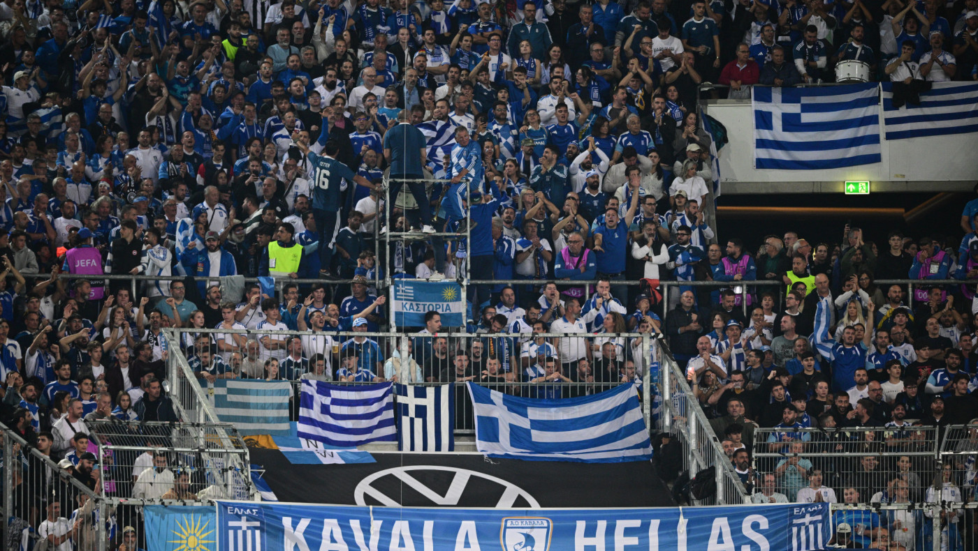 Εθνική Ελλάδας: O Ηρακληδέας που έγινε viral και έφερε γούρι (vid)