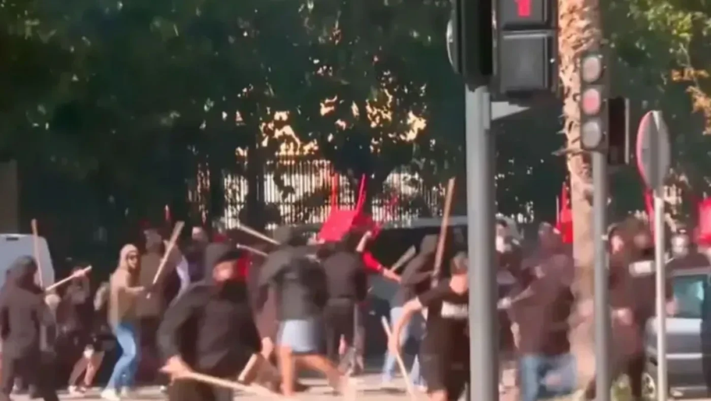 Σκηνές χάους: Άγριο ξύλο πριν από το Λεβάντε-Σεβίλλη