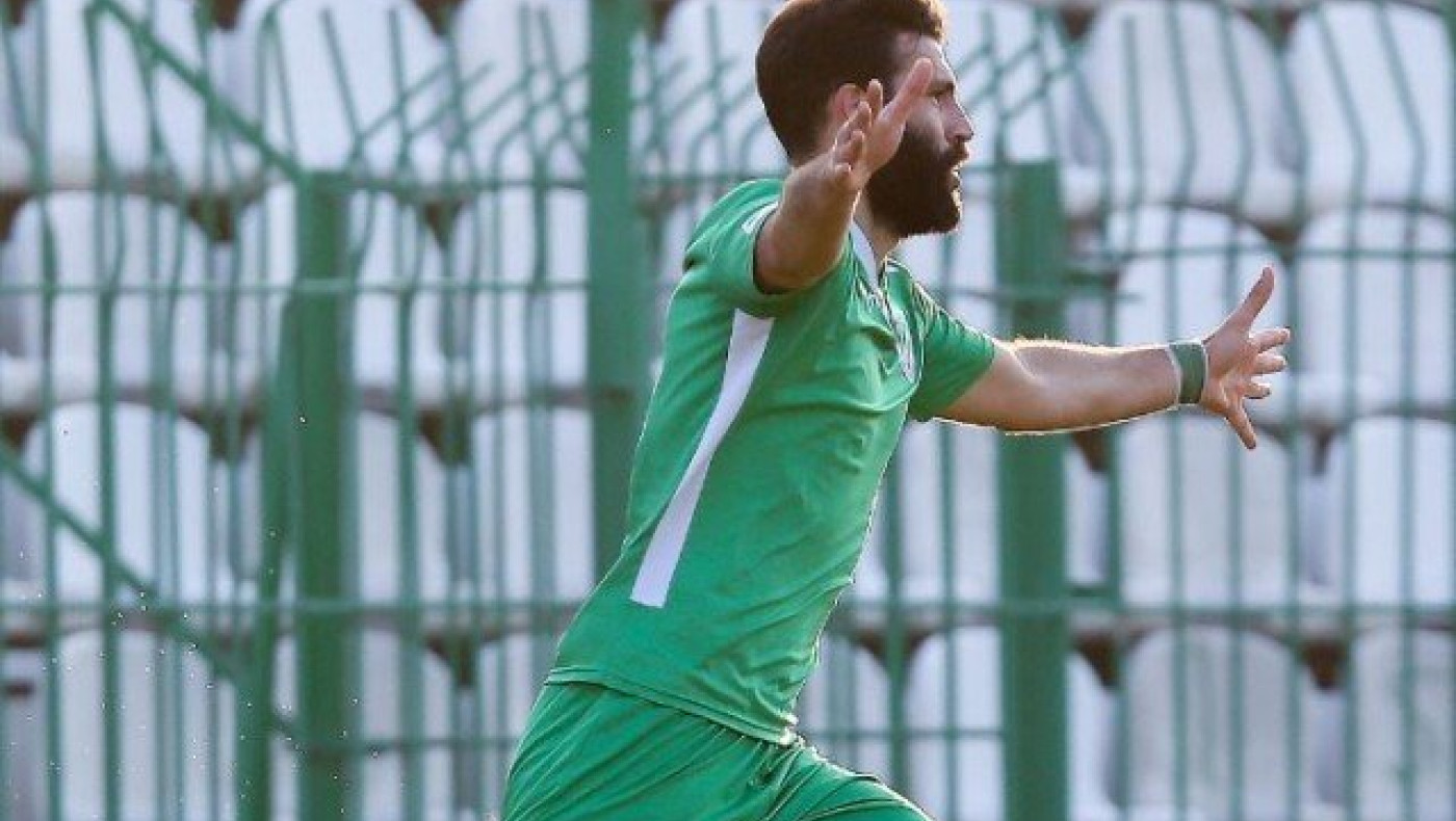 Ενας σέντερ μπακ που                     σκοράρει με συχνότητα… φορ