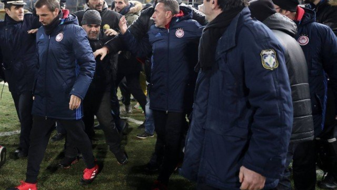 Ολυμπιακός - Άρης: Οξύνθηκαν τα πνεύματα στο φινάλε  του ματς