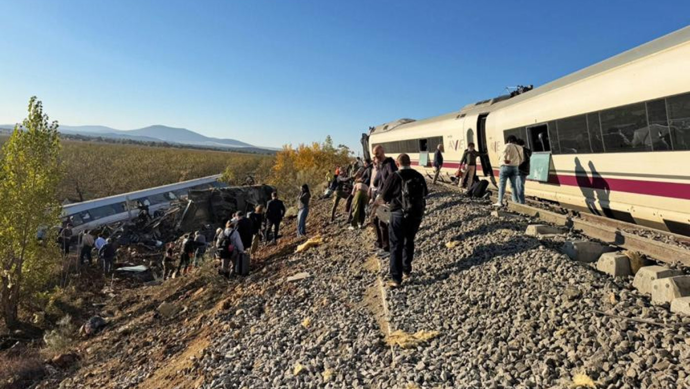 Ισπανία: Τουλάχιστον 30 νεκροί από σύγκρουση τρένων στο Τολέδο