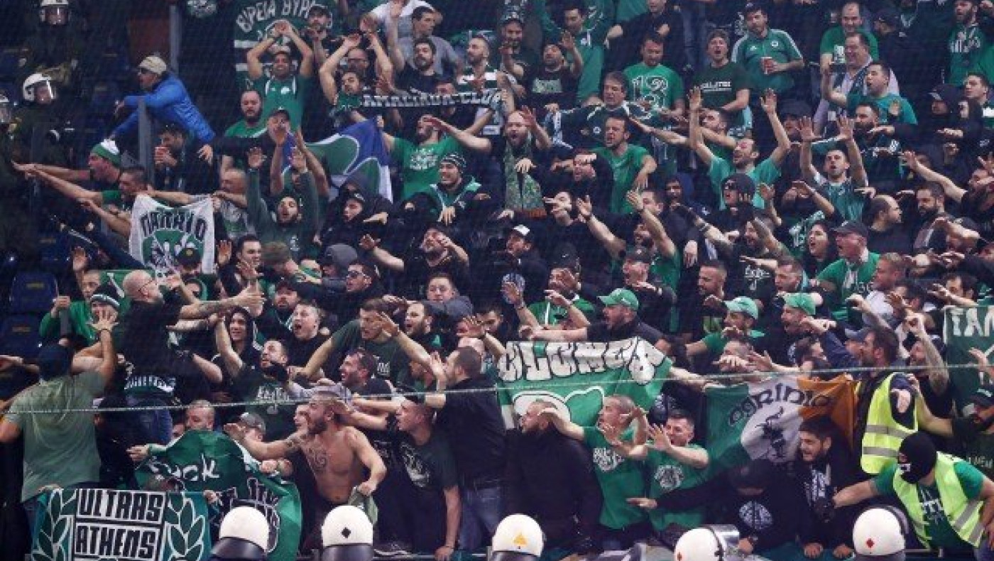 ΑΠΙΣΤΕΥΤΟ: Μπήκαν στα αποδυτήρια και έκλεψαν τους παίκτες του Άρη!
