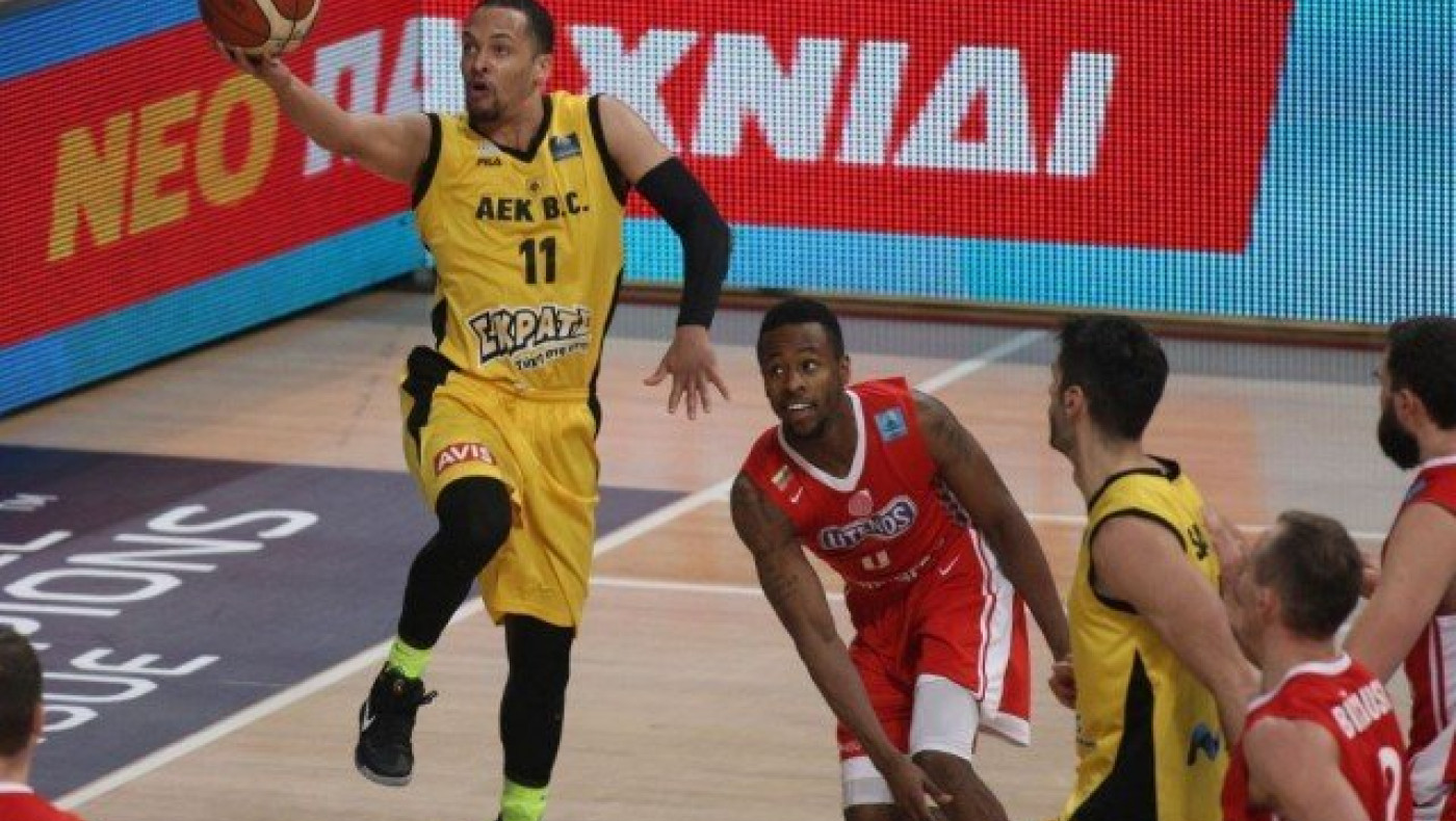 Η ΑΕΚ με περίπατο στους «16» του Basketball Champions League