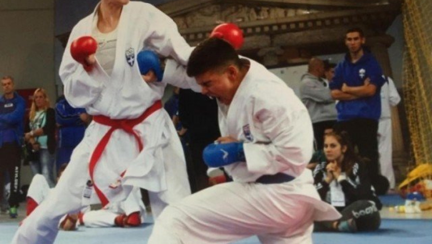 Γιος βουλευτή στην εθνική ομάδα του καράτε    (ΦΩΤΟ)