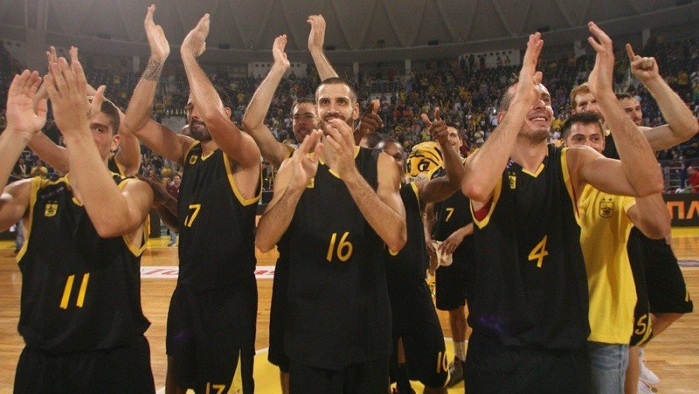 Με Νέιμικ, Πάσαλιτς στην αποστολή 