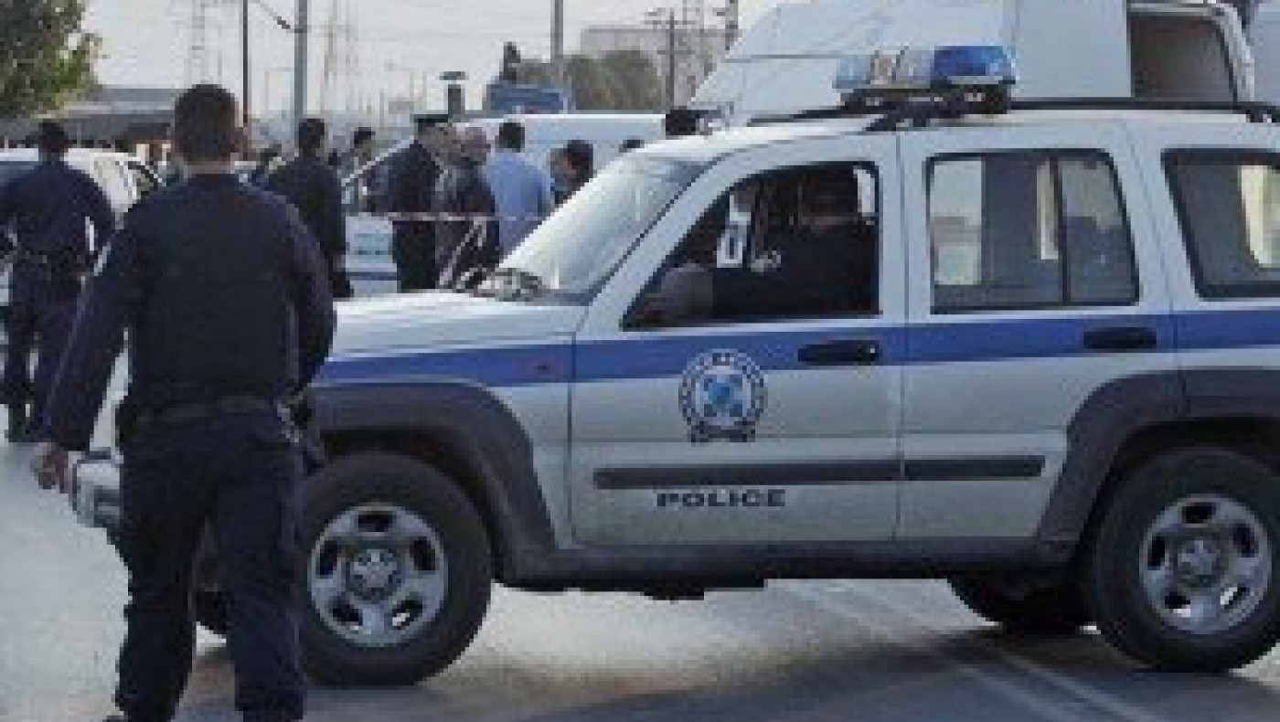 Σοκ στην Κόρινθο! Μαχαίρωσαν οδηγό και του πήραν το αυτοκίνητο 