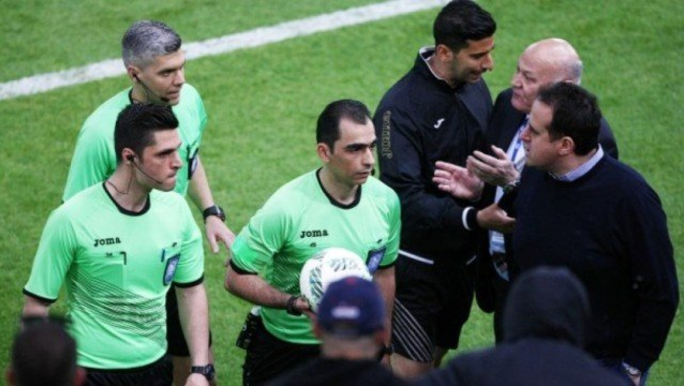 «Λευκό» το φύλλο αγώνα, δεν κατάλαβε τίποτα ο Ζαχαριάδης!