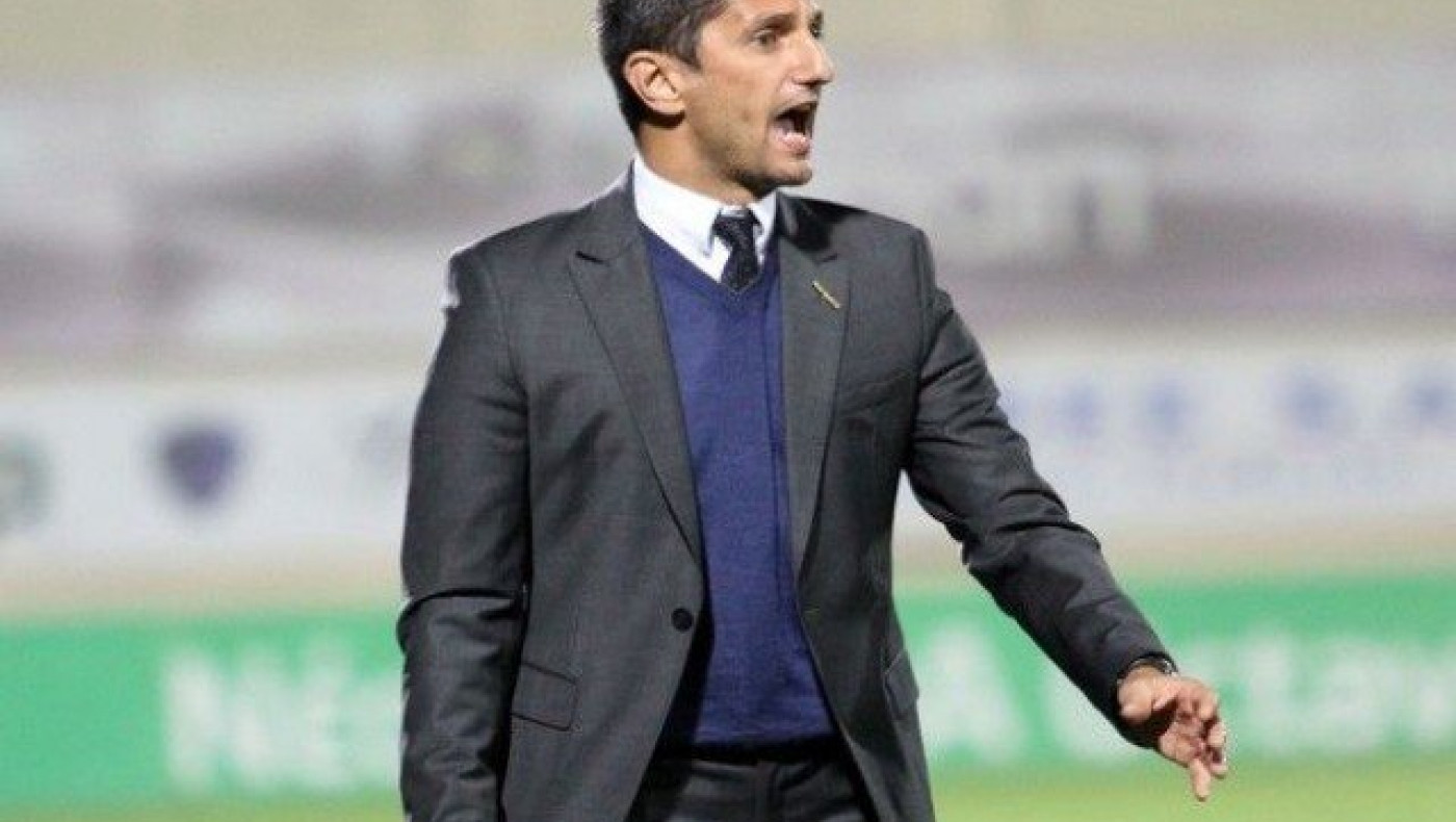 Τίτλοι        τέλους        για        Λουτσέσκου     !