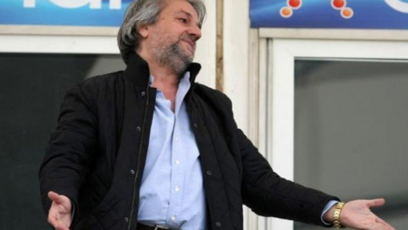 Το «χάιδεμα» του Κομπότη στον Φορτούνη         (pics)