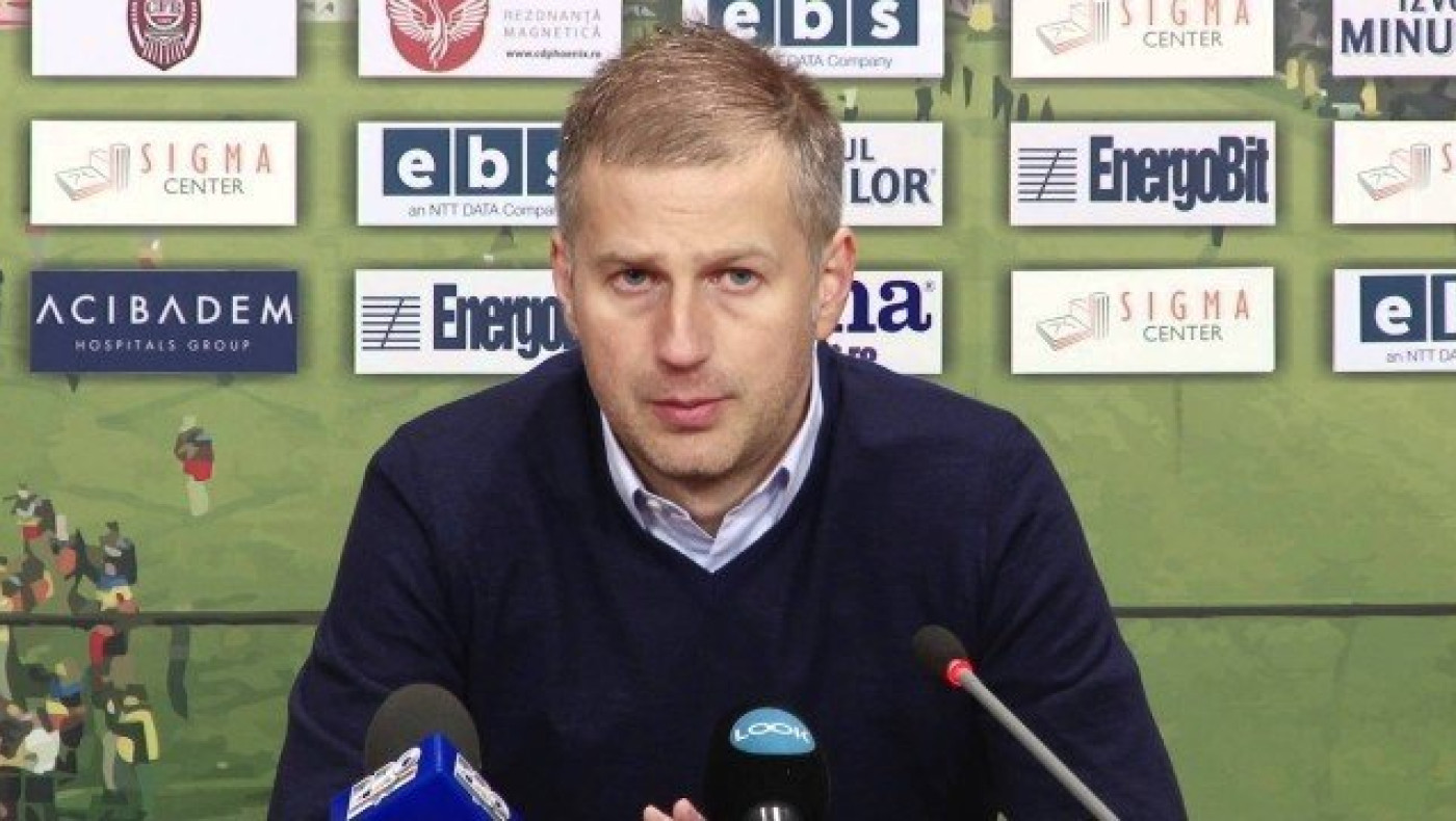 Περιμένουν      το «ναι»         του       Ιορντανέσκου