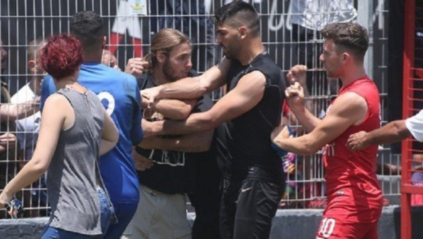 Ξύλο μεταξύ οπαδών και παικτών στην προπόνηση της Χάποελ! (pics)