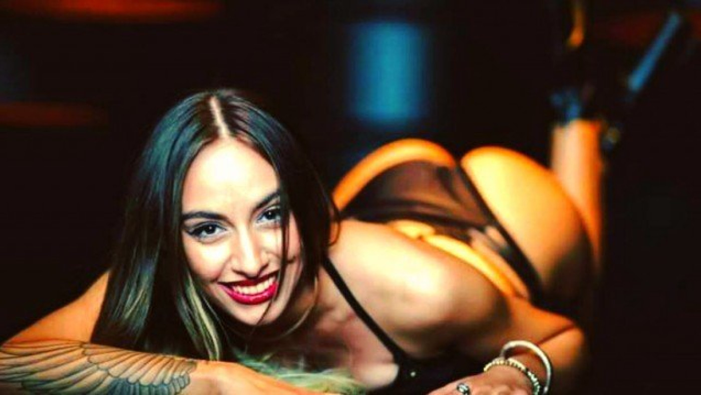 Είναι η ιδανική DJ για το μπάτσελορ του κολλητού σου (Pics)