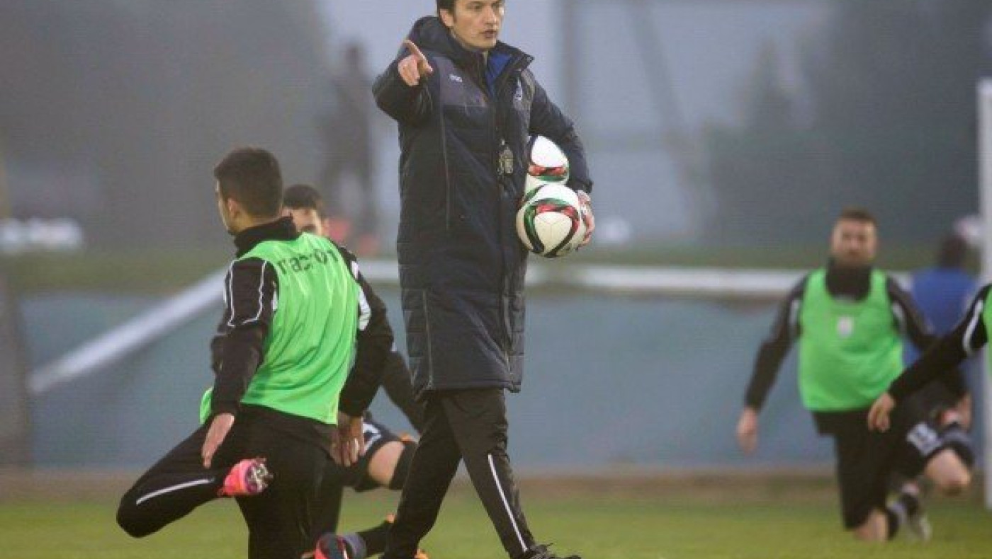 Ο Ιβάν           Σαββίδης      αποφασίζει για Ίβιτς