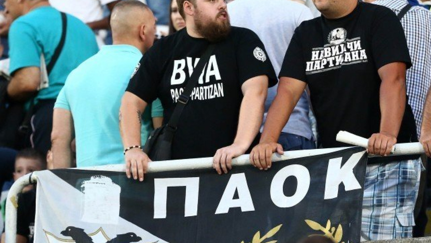ΠΑΟΚτσήδικες φανέλες και πανό στο Παρτιζάν-Ολυμπιακός (pics)