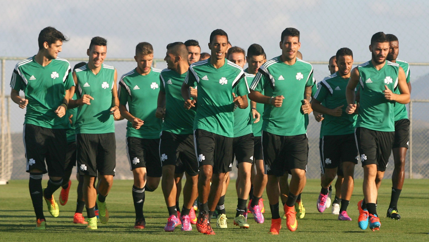 Επίσκεψη οπαδών και αυστηρές συστάσεις