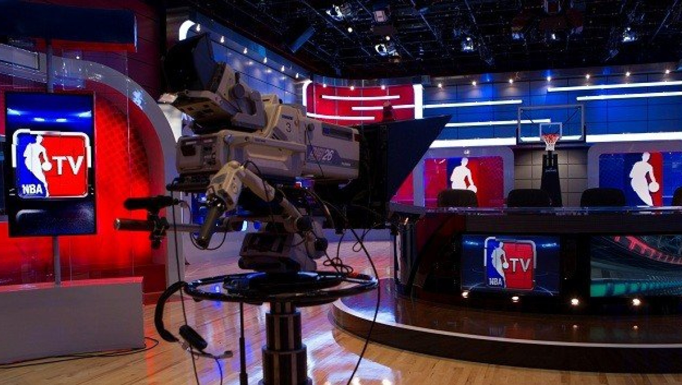 Ιλιγγιώδες τηλεοπτικό συμβόλαιο 