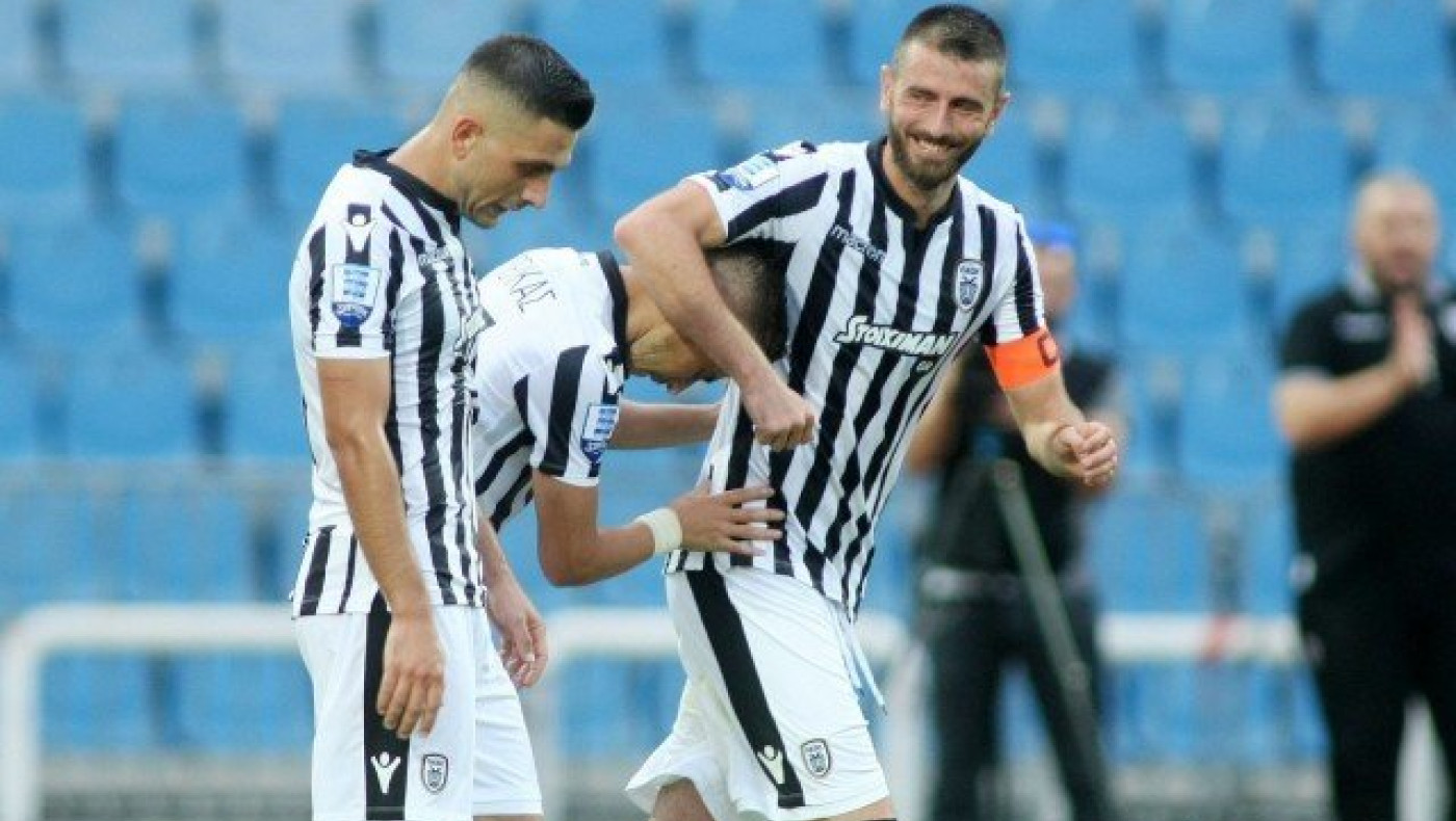 Αποθέωση        Λουτσέσκου         σε         Μαλεζά