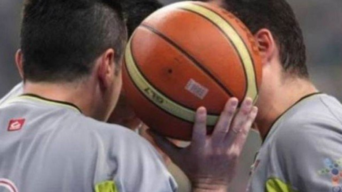 Αυτοί σφυρίζουν                       το ΠΑΟΚ - ΑΕΚ και το Κύμη - Άρης