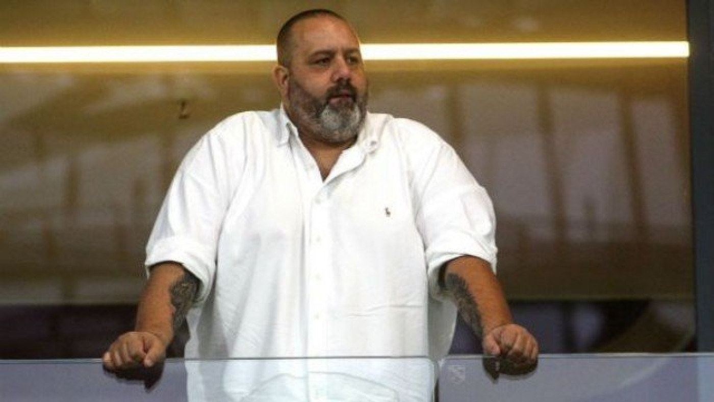Ο Καραπαπάς… ενθαρρύνει      τον Τζούρτζεβιτς! (pic)