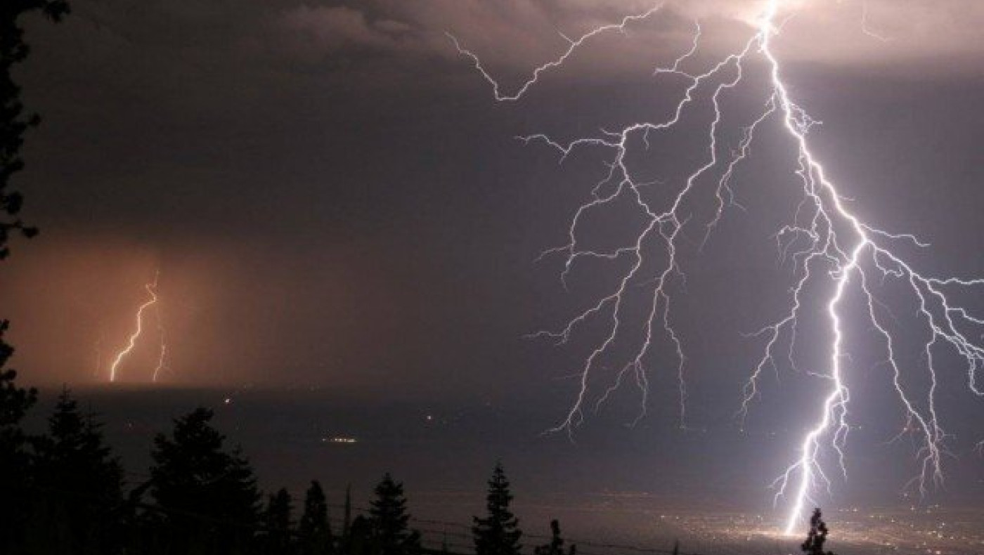 Έκτακτο δελτίο επιδείνωσης του καιρού: Καταιγίδες & χιόνια στα ορεινά