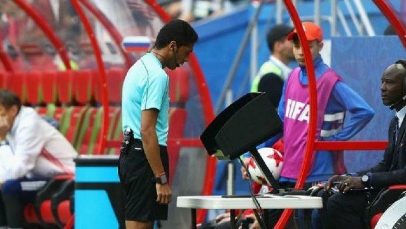 Μουντιάλ με VAR εξετάζει σοβαρά               η FIFA