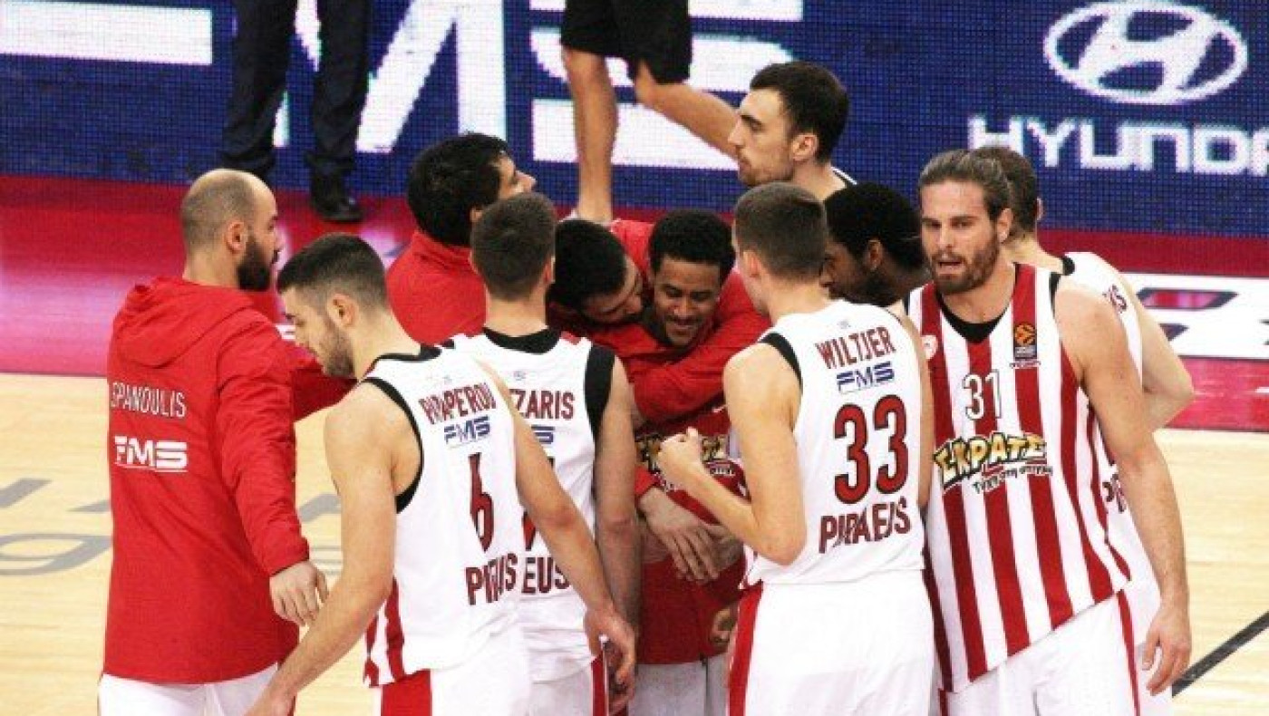 Ο Ολυμπιακός διέλυσε τη Μακάμπι με τριάντα πόντους
