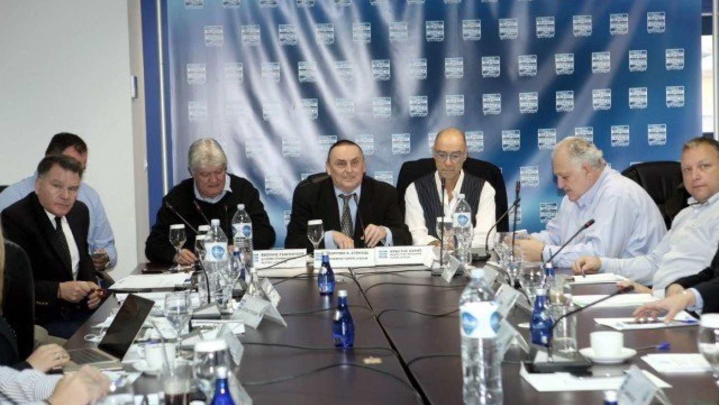 Αναβιώνει    το     Λιγκ     Καπ     στην     Ελλάδα
