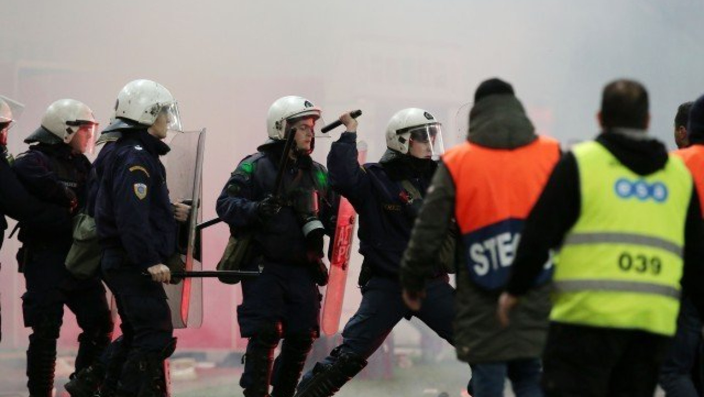 Το βίντεο με την εισβολή των οπαδών του Ολυμπιακού!