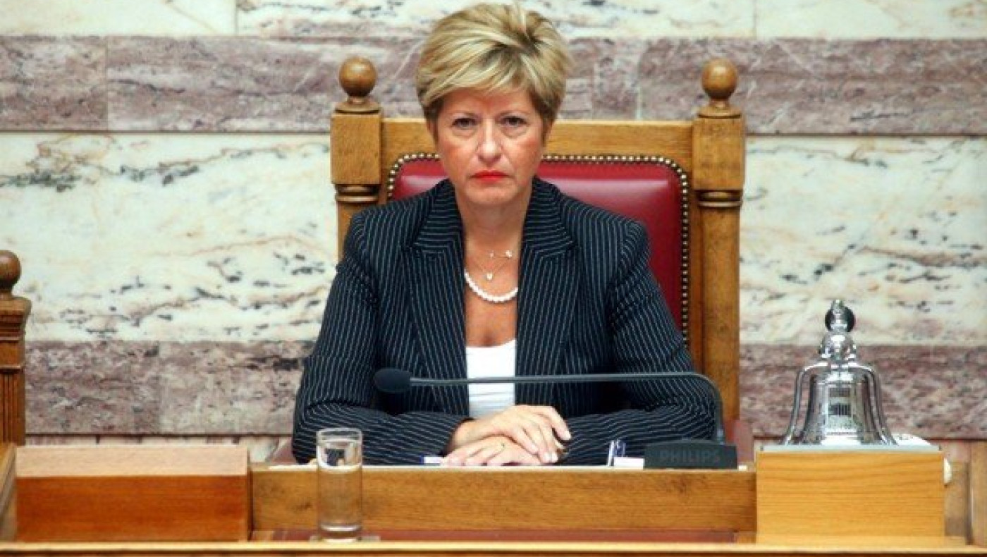 Μαρία Κόλλια-Τσαρουχά: «Αντιδημοκρατικές κορώνες στο συλλαλητήριο»