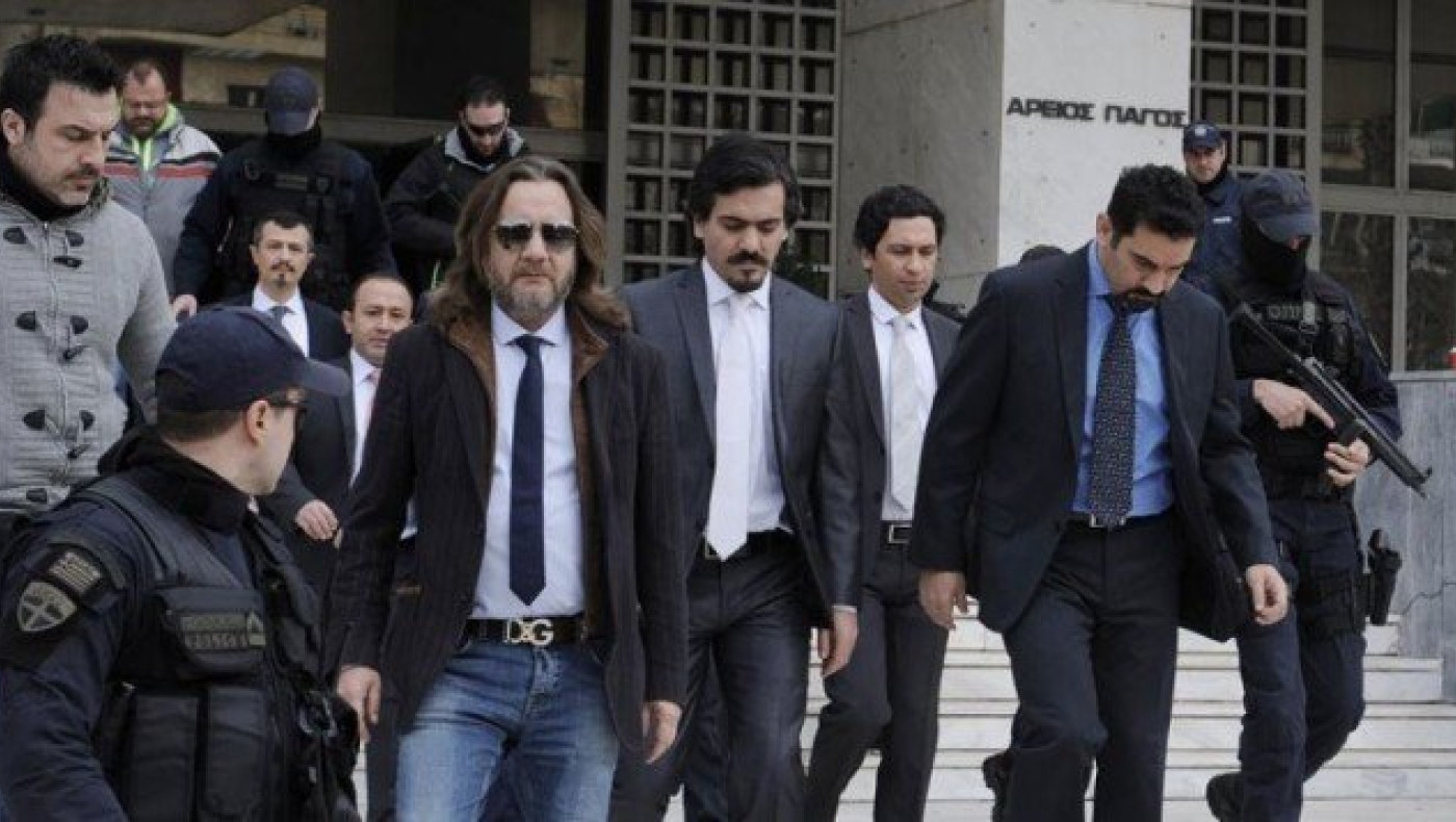 Οργιάζει ο τουρκικός Τύπος για τη μη έκδοση των 8 Τούρκων αξιωματικών