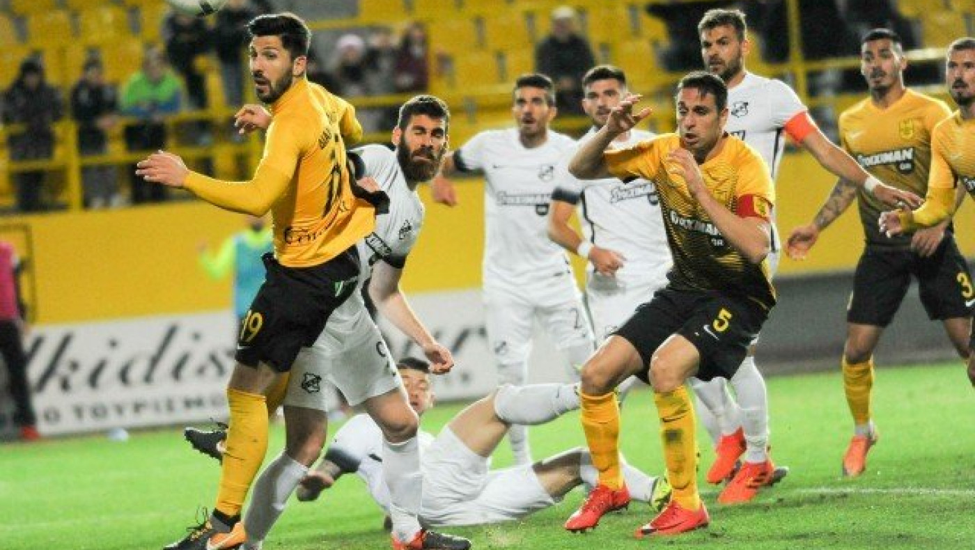 LIVE: ΟΦΗ-Αρης      (25η αγωνιστική Football League)