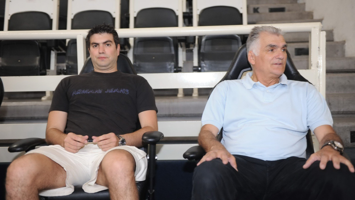 Σούλης vs Χάρης