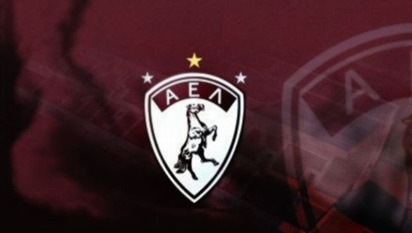 Αποχωρούν τρεις                            από την ΑΕΛ