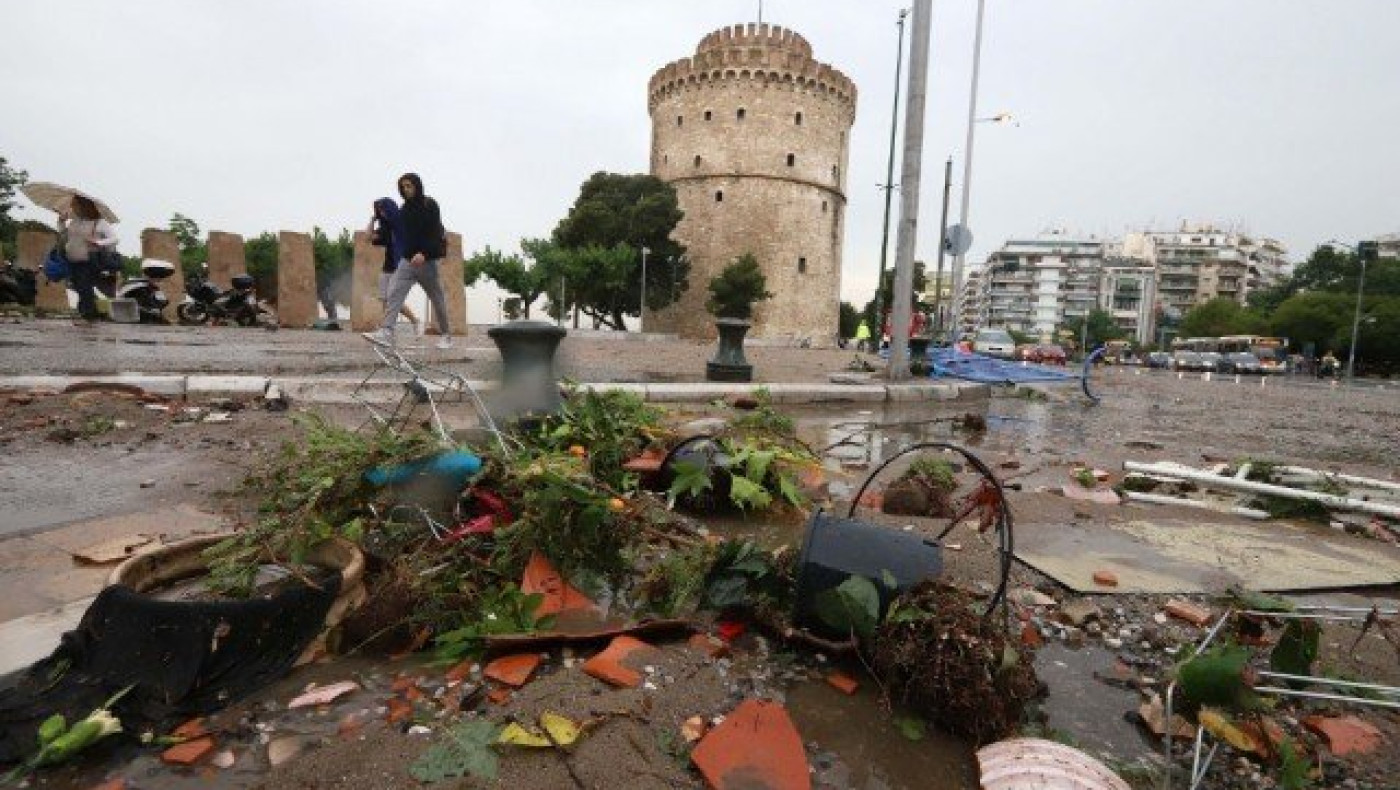 Κλειστός λόγω εργασιών        ο Λευκός Πύργος (video)